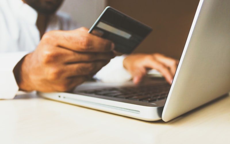 E-commerce Platforms